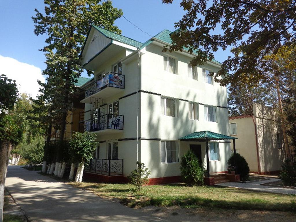 Guest House at DO Altyn - Kum Chon-Sary-Oy Eksteriør billede